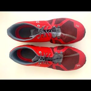 OC  Men’s Running Shoes. Size 11.